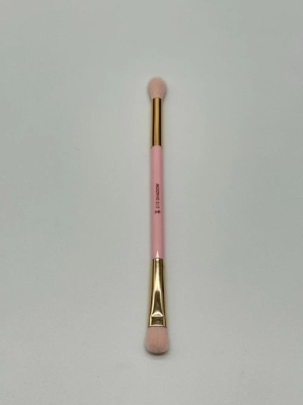 Too Faced Dual-Ended Eye Shadow Brush Pink - NEW